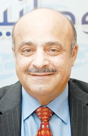 خلدون النقيب