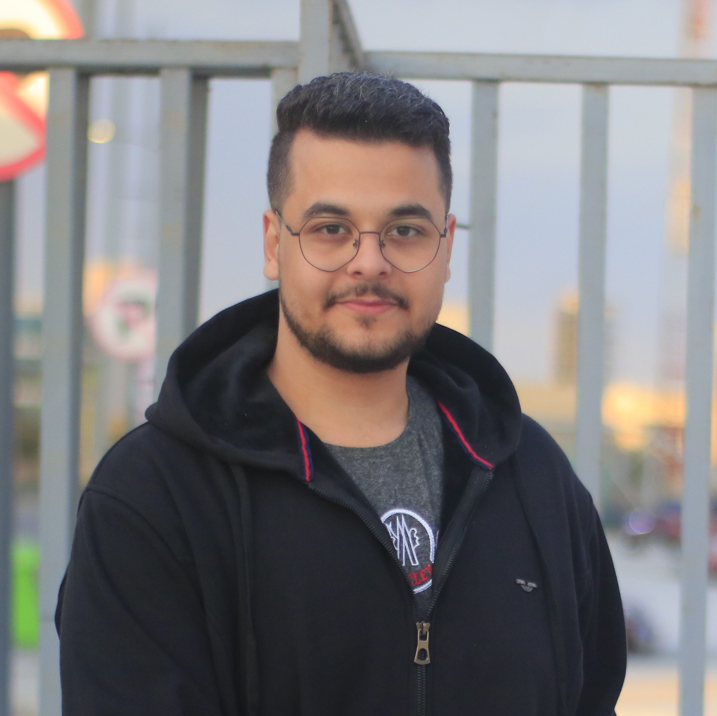 أحمد شعلة